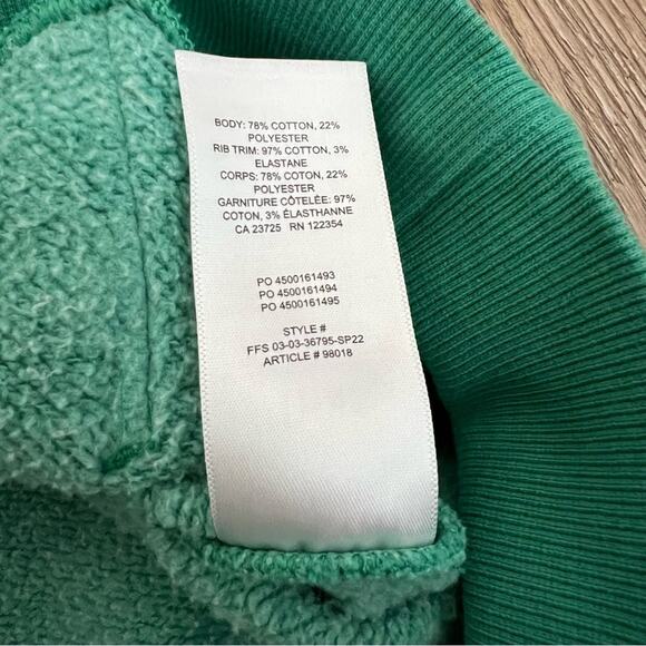 Aritzia TNA green sleeveless zip up hoodie - Picture 15 of 15